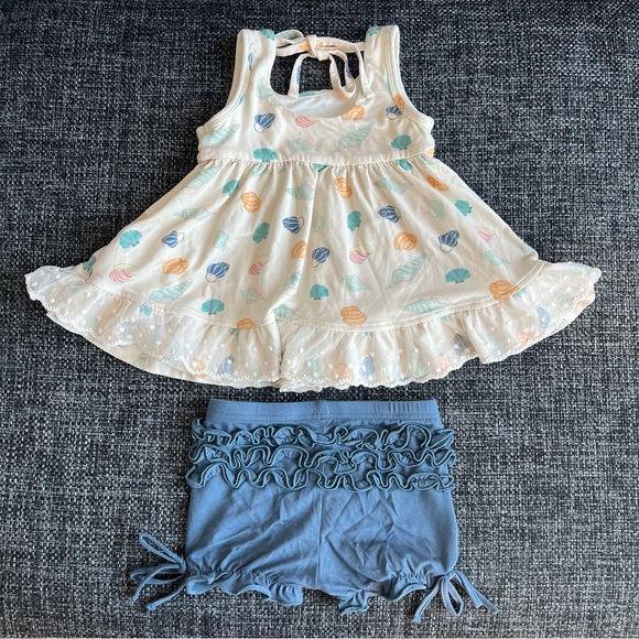 Jane + Jo Sailboat Tunic and Blooms Set Size 18 Months - Picture 5 of 5